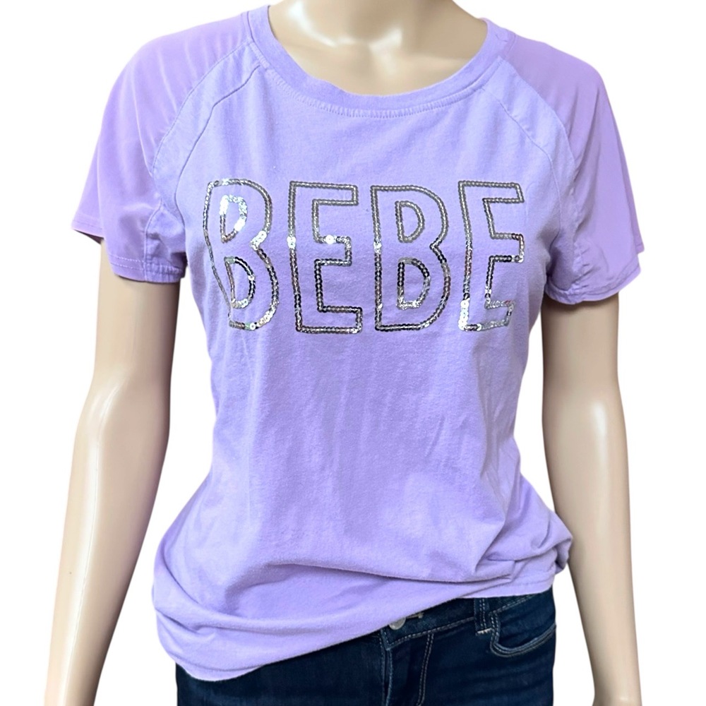 BEBE Women’s‎ M Purple Sequin Logo T-Shirt Top Short Mesh Sleeve Casual Y2K Tee